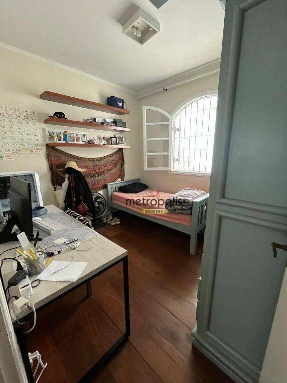 Sobrado à venda com 4 quartos, 350m² - Foto 30