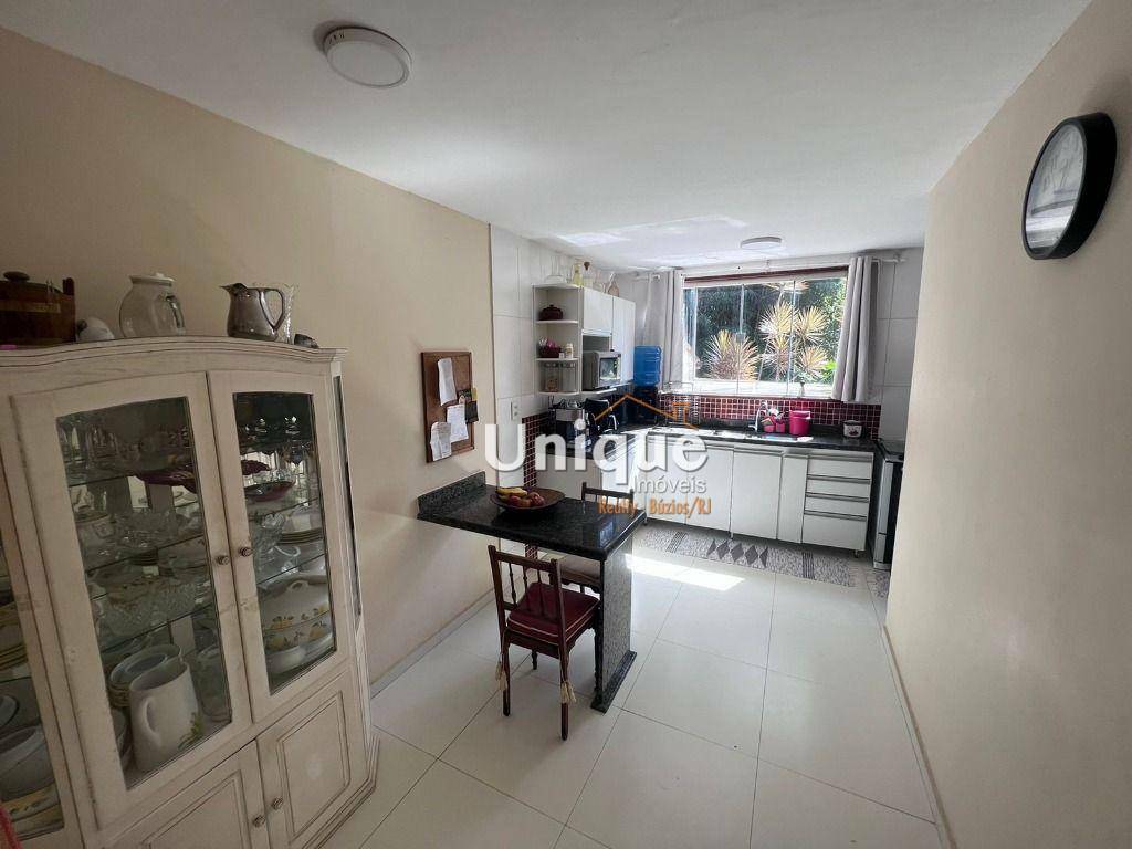 Casa à venda com 3 quartos, 315m² - Foto 13