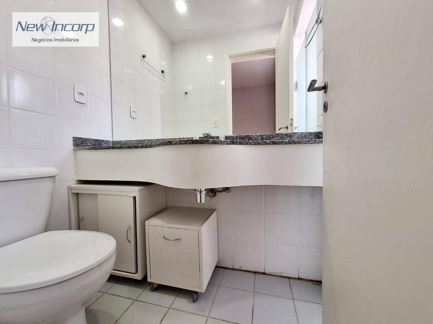 Apartamento à venda com 2 quartos, 65m² - Foto 18