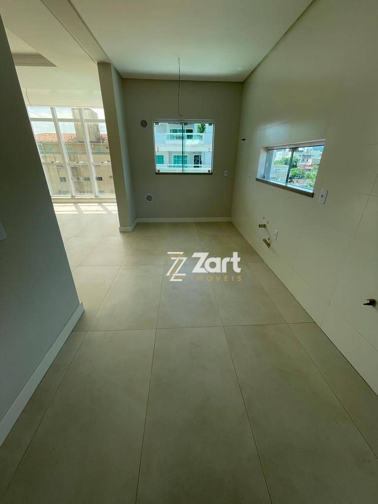 Apartamento à venda com 3 quartos, 134m² - Foto 12