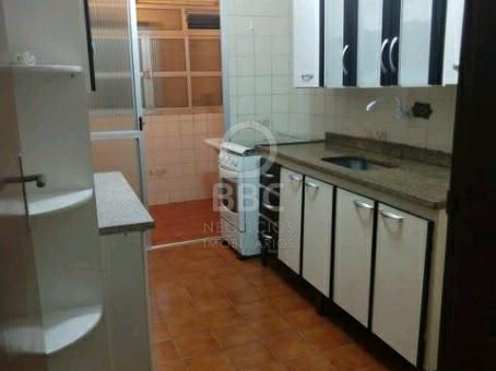 Apartamento à venda com 2 quartos, 70m² - Foto 8