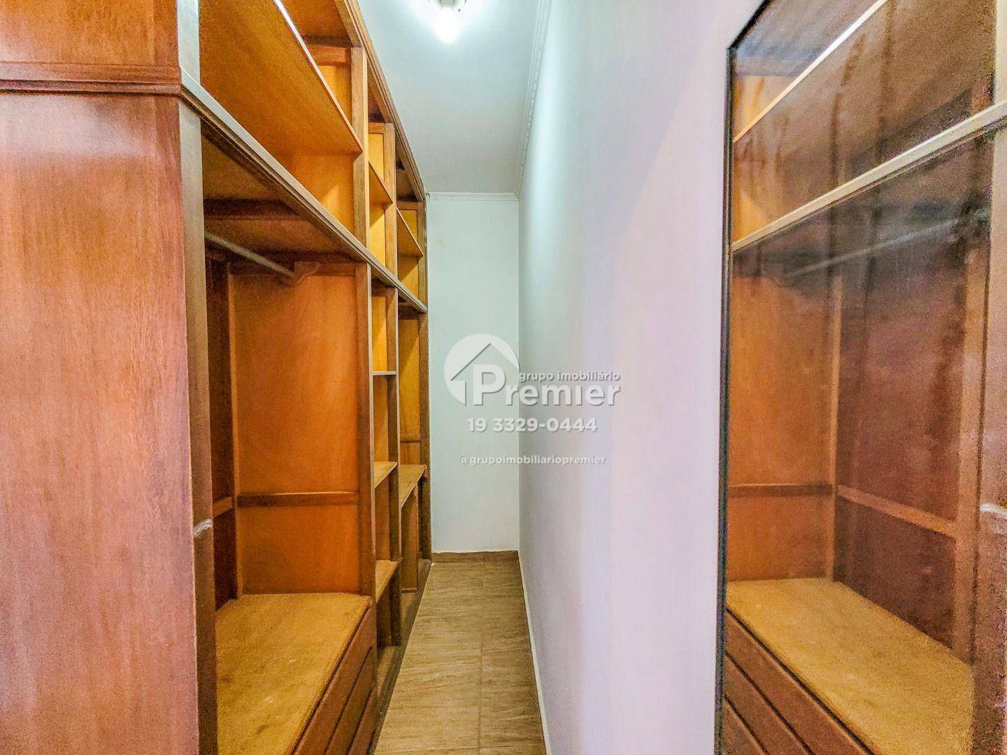 Casa para alugar com 3 quartos, 277m² - Foto 35