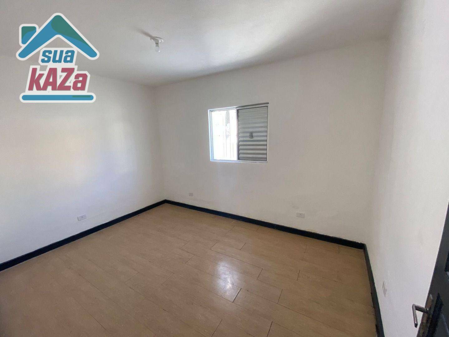 Casa para alugar com 1 quarto, 70m² - Foto 3