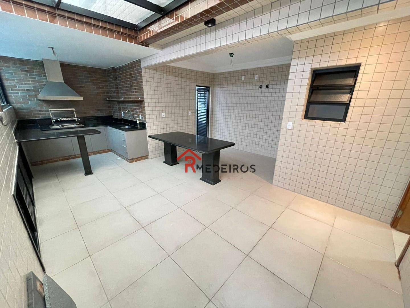 Cobertura à venda com 5 quartos, 257m² - Foto 4