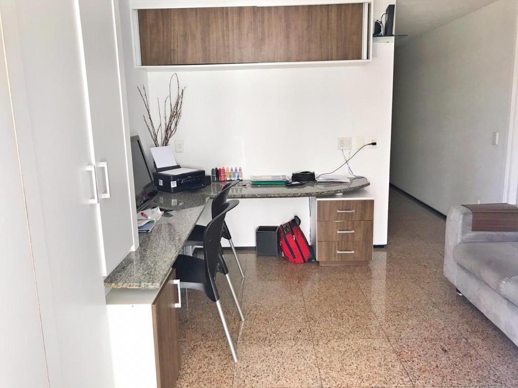 Apartamento à venda com 4 quartos, 275m² - Foto 18