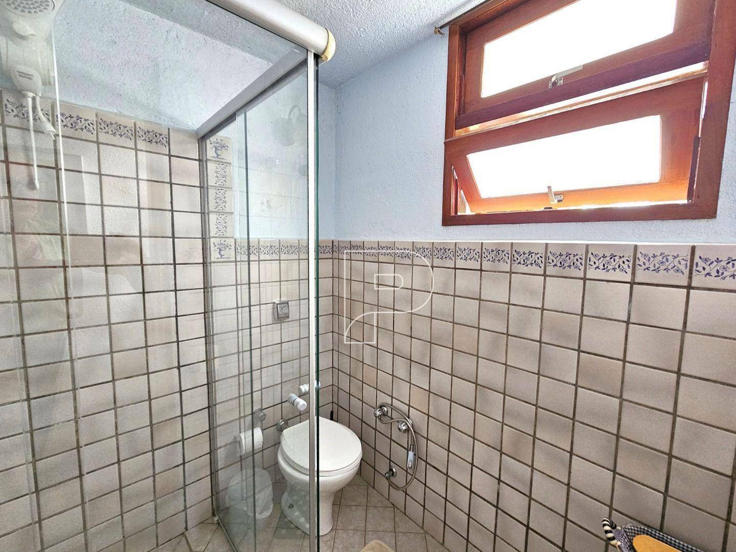 Casa de Condomínio à venda com 3 quartos, 350m² - Foto 27