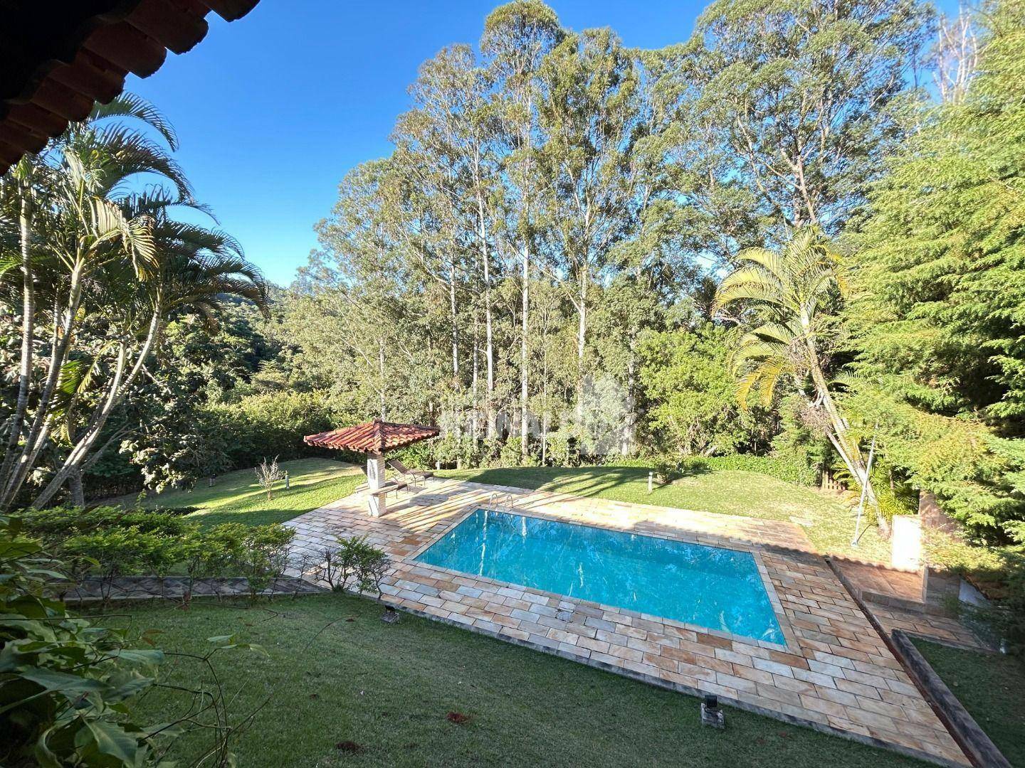 Casa de Condomínio à venda e aluguel com 5 quartos, 320m² - Foto 17
