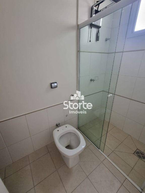 Apartamento para alugar com 3 quartos, 164m² - Foto 12