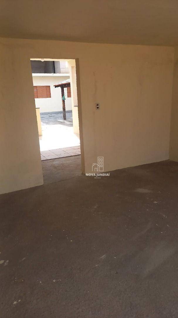 Casa para alugar com 3 quartos, 120m² - Foto 11