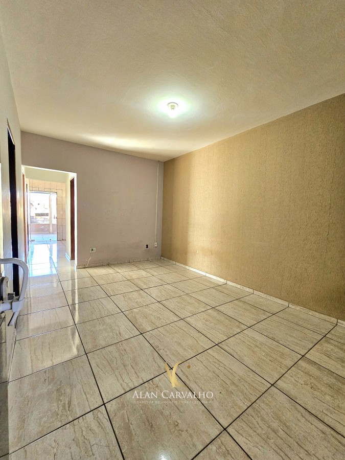 Casa à venda com 5 quartos, 300m² - Foto 5