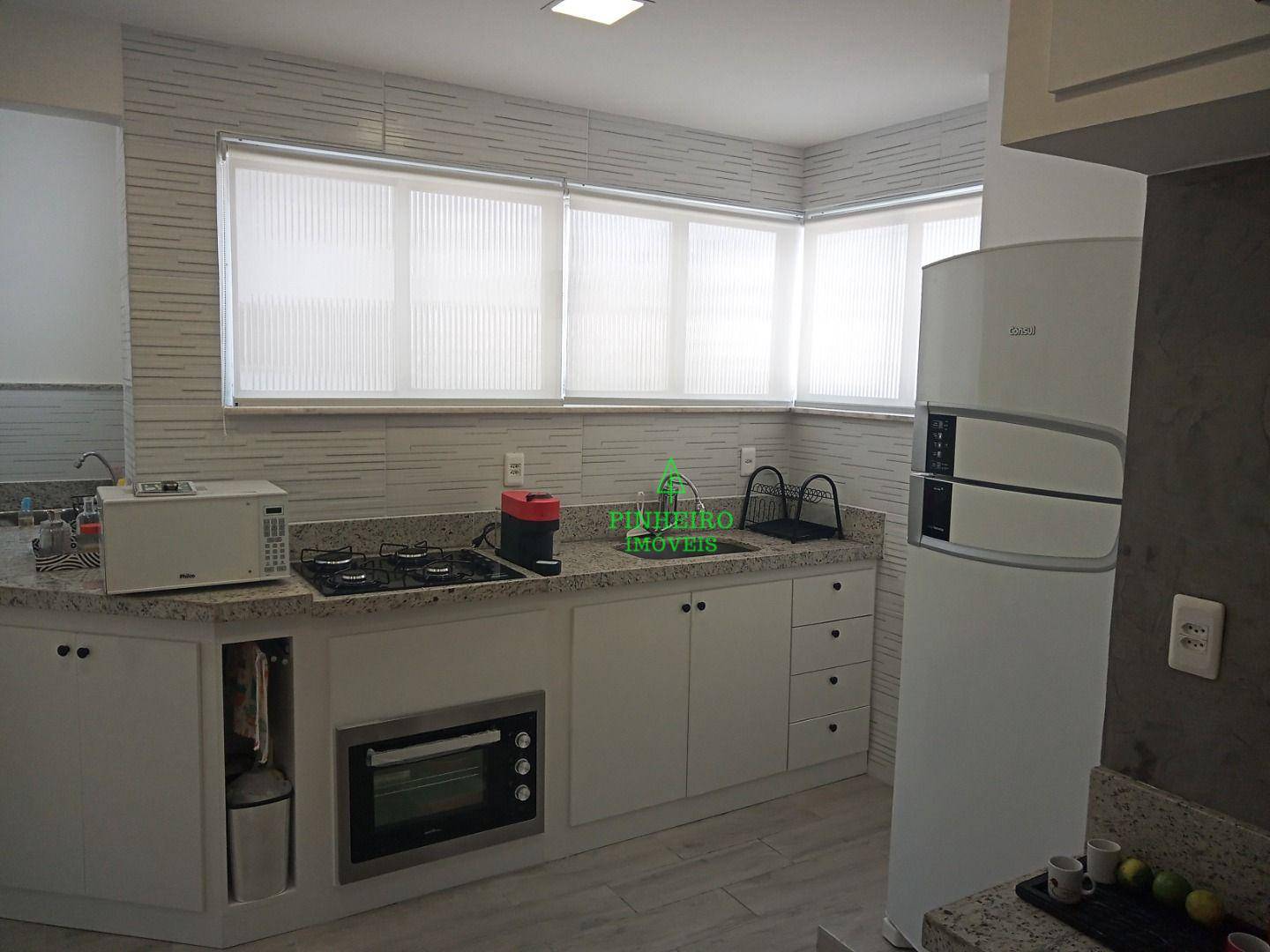 Apartamento à venda com 2 quartos, 75m² - Foto 16