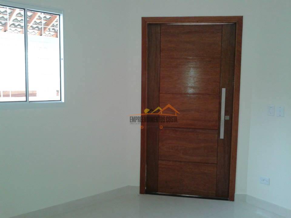 Casa à venda com 3 quartos, 110m² - Foto 14