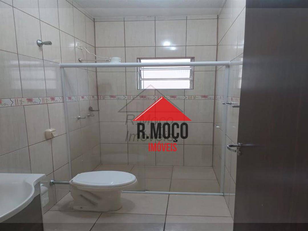 Casa à venda com 4 quartos, 144m² - Foto 18