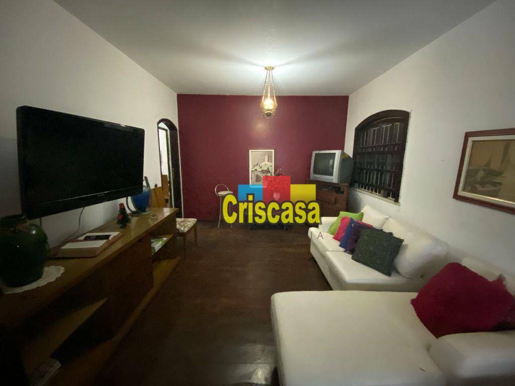 Casa à venda com 6 quartos, 250m² - Foto 14