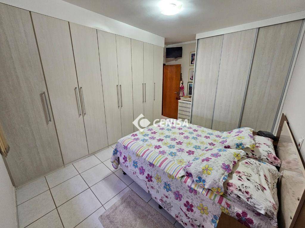 Casa à venda com 2 quartos, 179m² - Foto 14