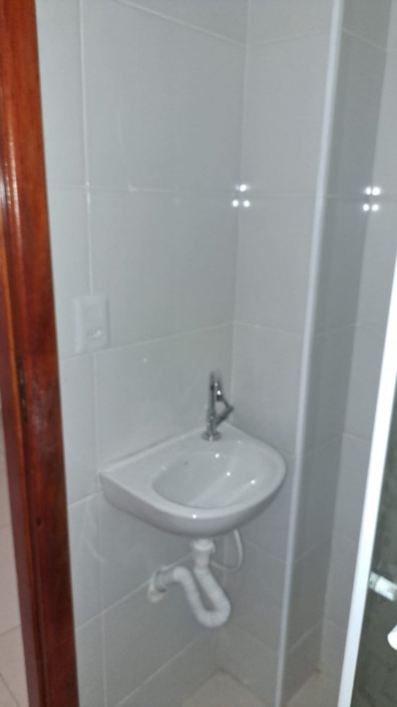 Apartamento para alugar com 2 quartos, 40m² - Foto 11