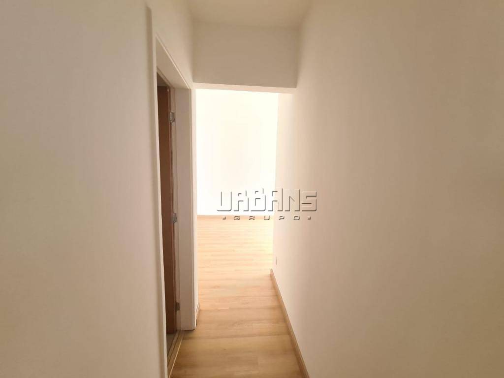 Apartamento para alugar com 3 quartos, 110m² - Foto 14