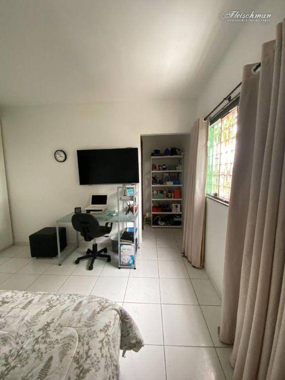 Casa à venda com 6 quartos, 289m² - Foto 18