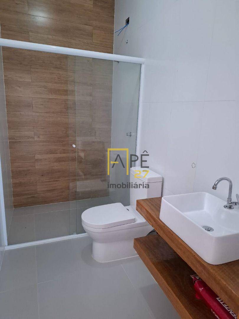 Apartamento para alugar com 3 quartos, 120m² - Foto 12