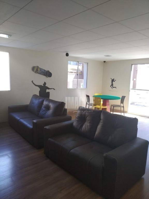 Apartamento à venda com 2 quartos, 65m² - Foto 22