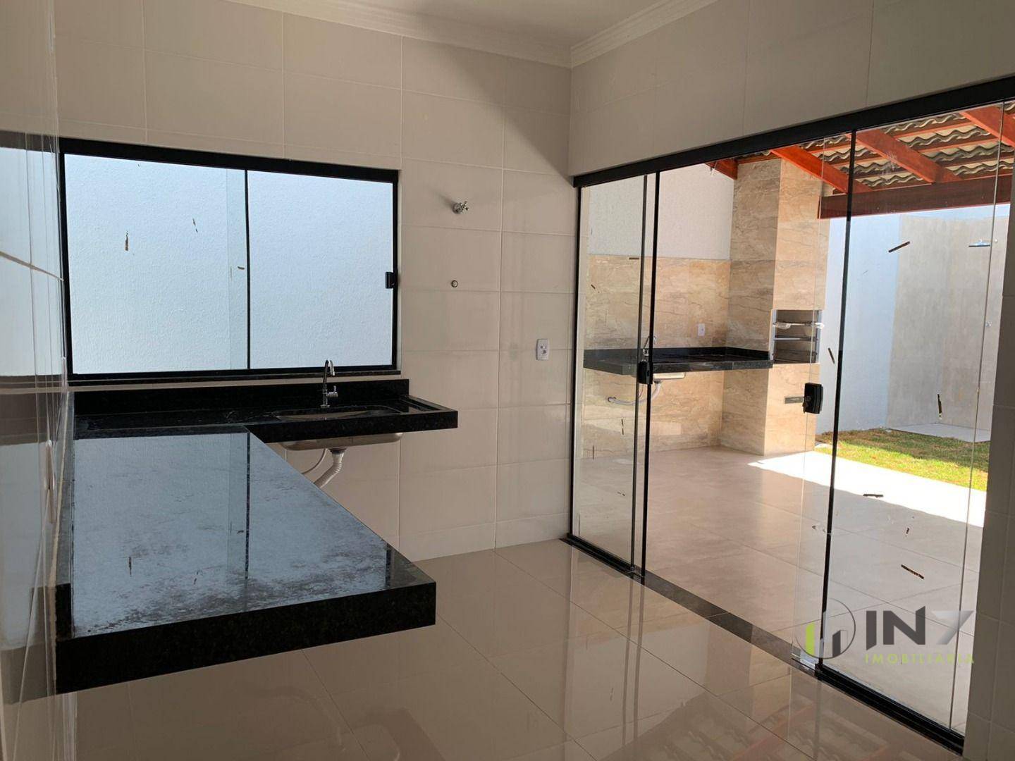 Casa à venda com 3 quartos, 115m² - Foto 14