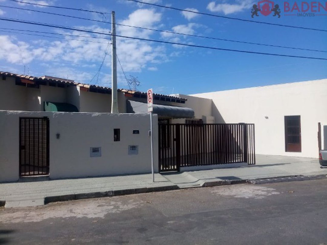 Casa, 3 quartos, 204 m² - Foto 2