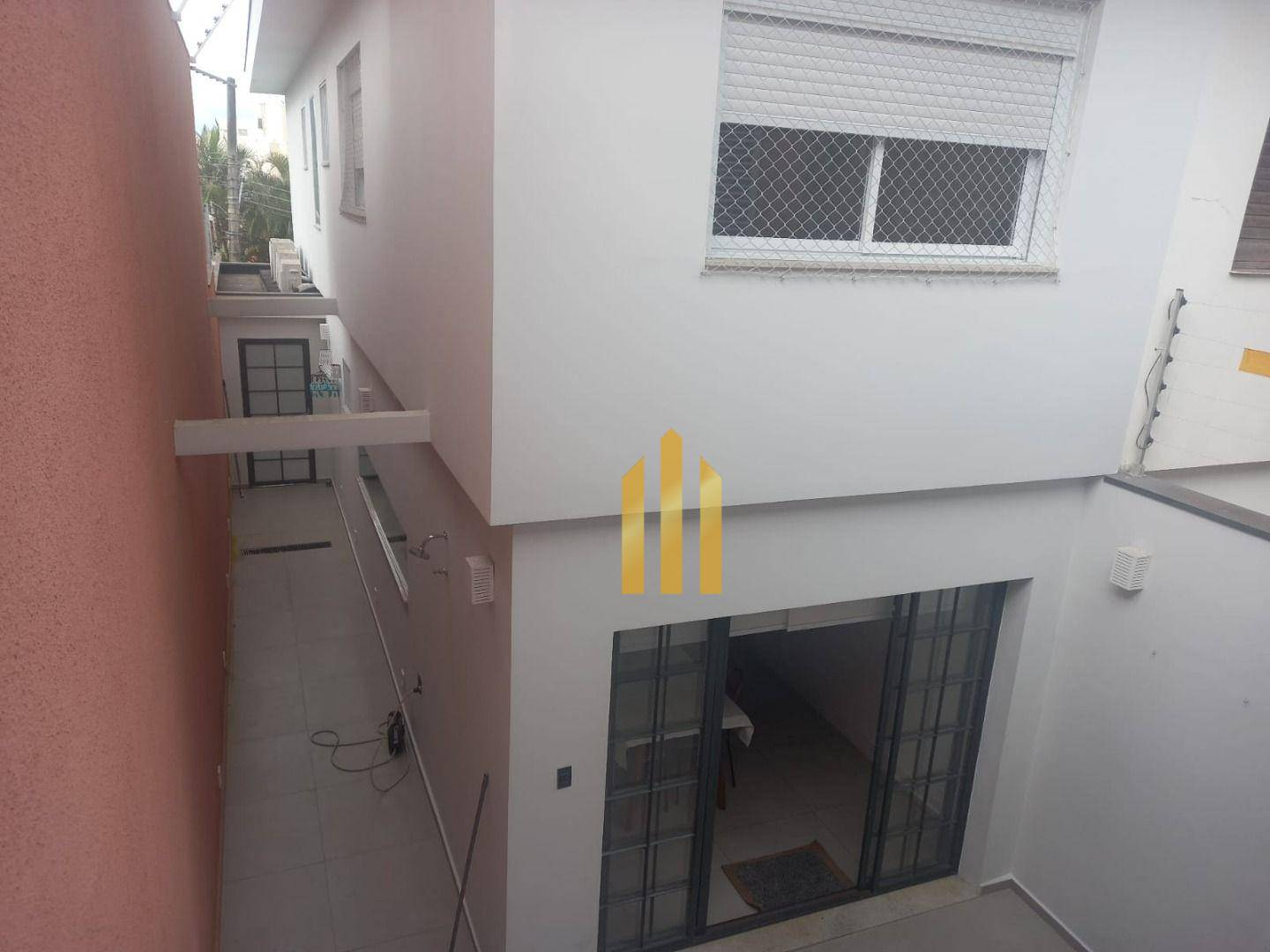 Sobrado à venda com 3 quartos, 175m² - Foto 24