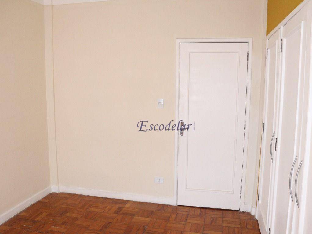 Apartamento à venda com 3 quartos, 189m² - Foto 13