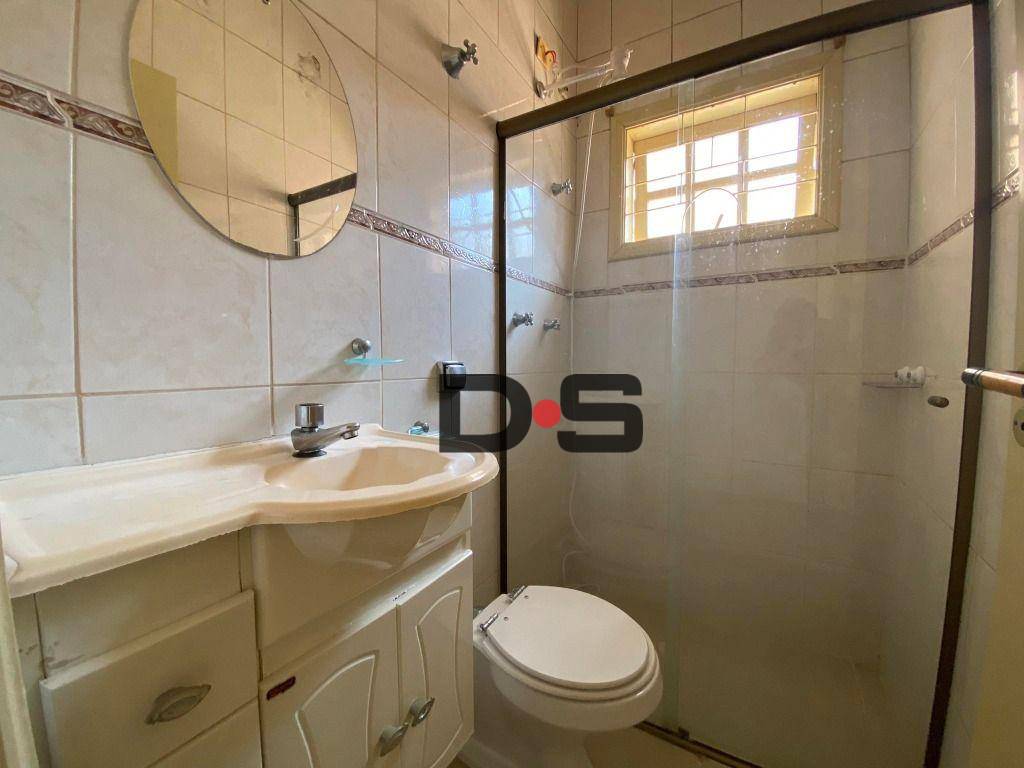 Casa à venda com 4 quartos, 212m² - Foto 18