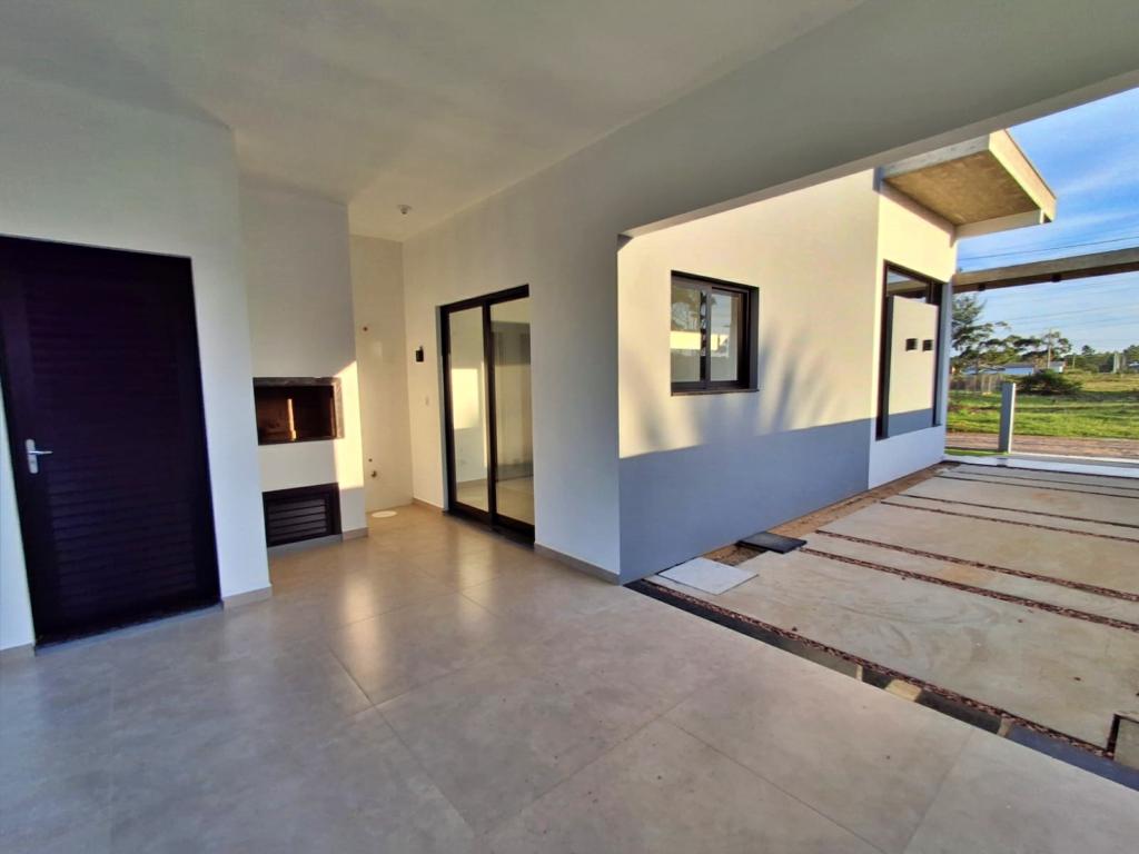 Casa à venda com 3 quartos, 107m² - Foto 5