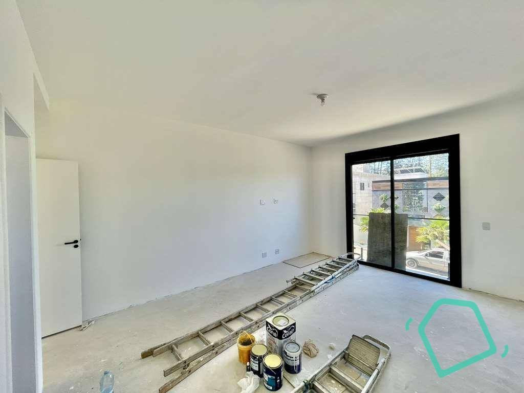 Casa de Condomínio à venda com 3 quartos, 230m² - Foto 26