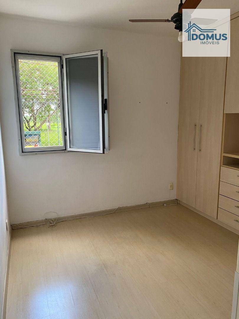 Apartamento para alugar com 2 quartos, 68m² - Foto 10