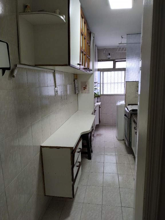 Apartamento à venda com 2 quartos, 60m² - Foto 9