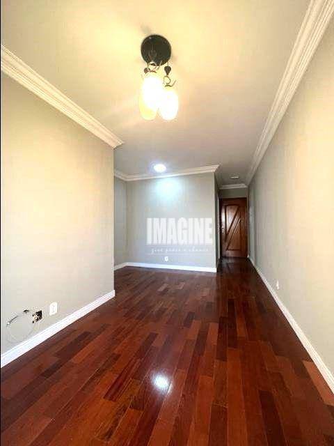 Apartamento à venda com 2 quartos, 58m² - Foto 3