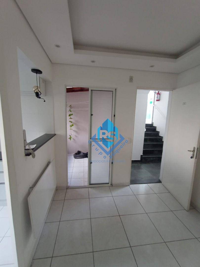 Apartamento para alugar com 2 quartos, 50m² - Foto 2