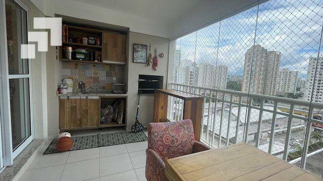 Apartamento à venda com 3 quartos, 125m² - Foto 3