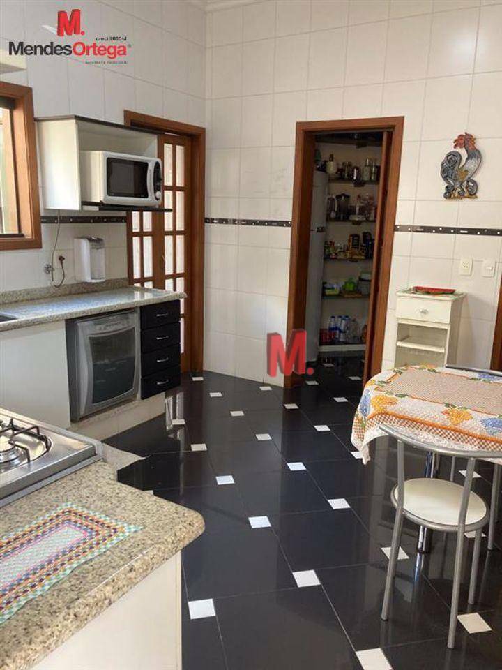 Casa à venda com 3 quartos, 450m² - Foto 6