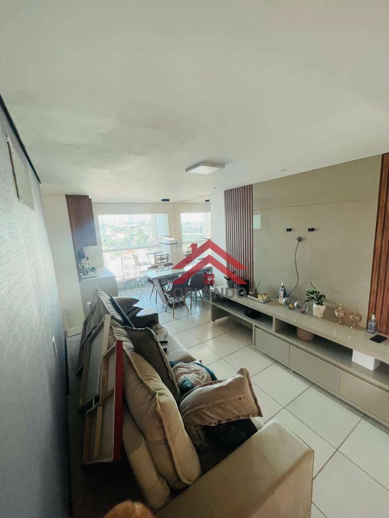 Apartamento à venda com 3 quartos, 77m² - Foto 2