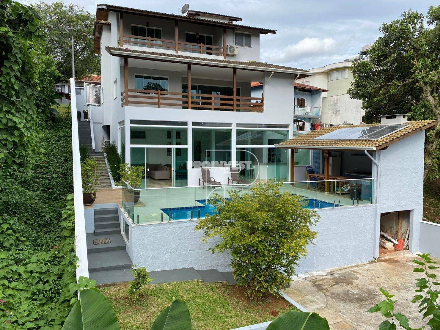 Casa de Condomínio à venda com 4 quartos, 380m² - Foto 1