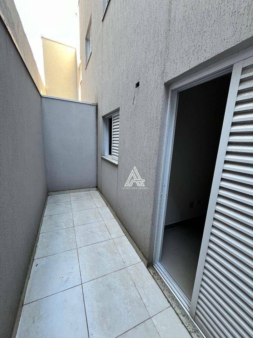 Apartamento à venda com 2 quartos, 42m² - Foto 47