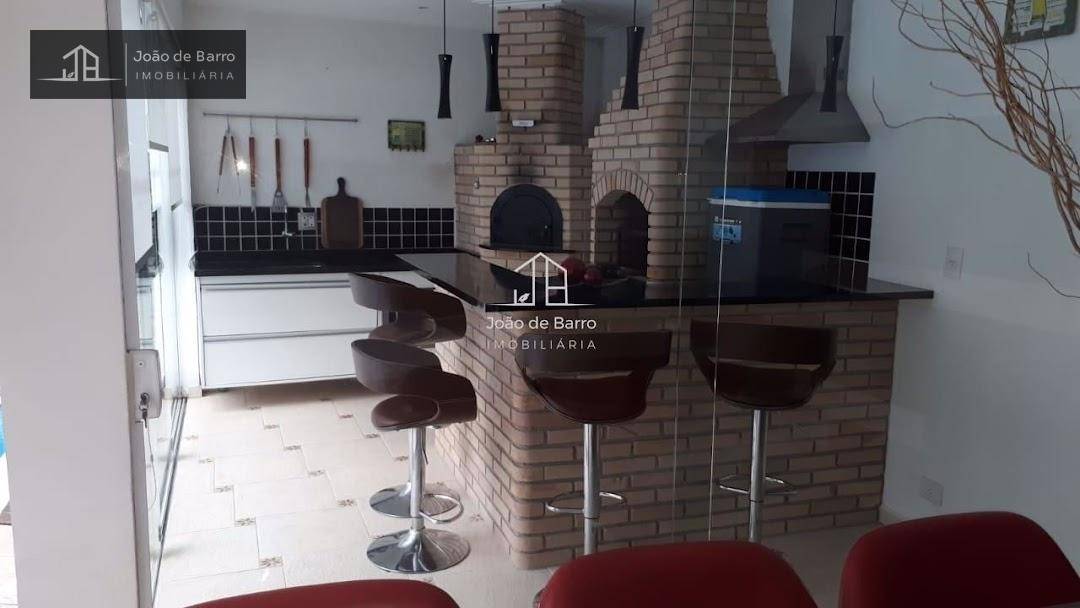 Sobrado à venda com 5 quartos, 300m² - Foto 10