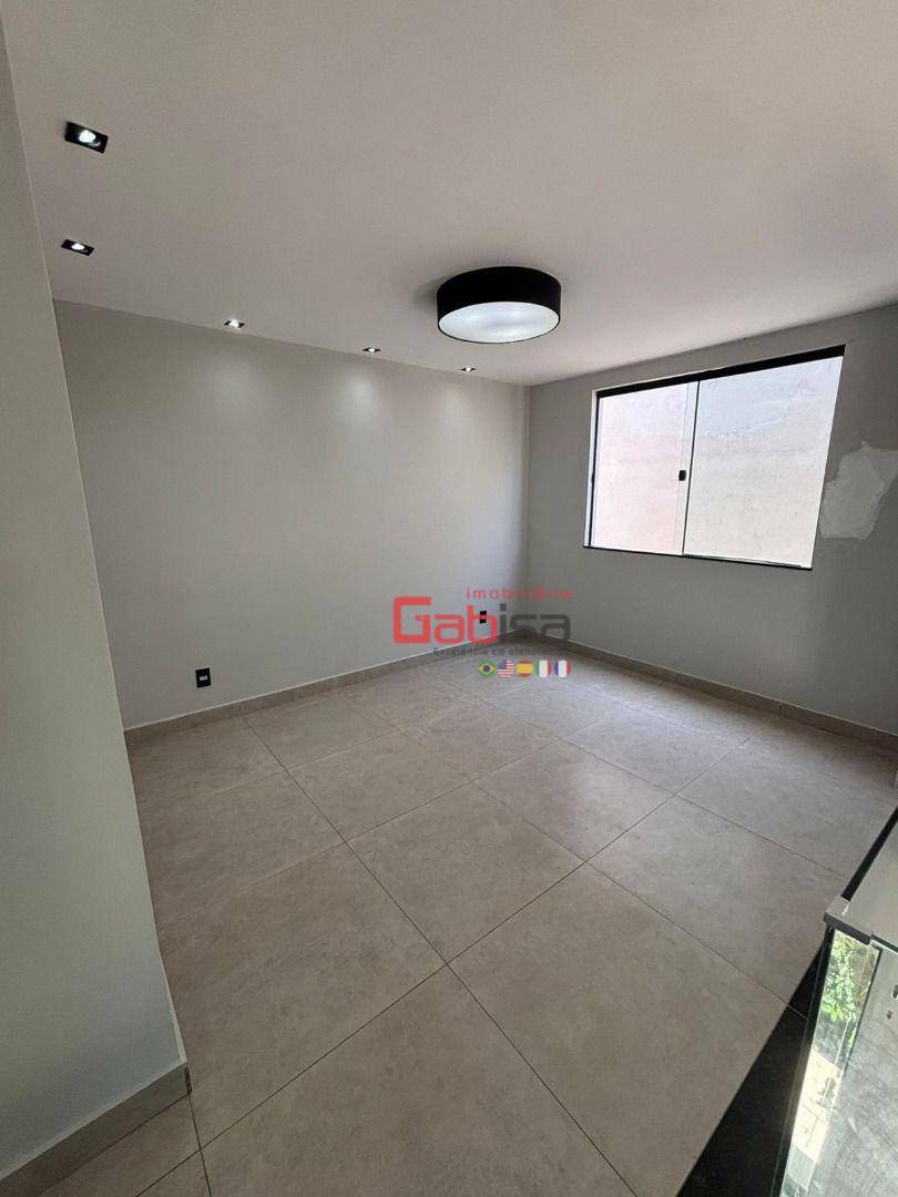 Casa de Condomínio à venda com 5 quartos, 270m² - Foto 12