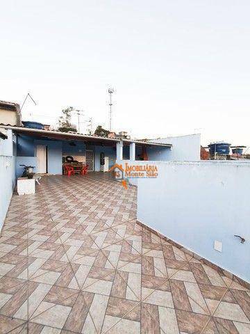 Casa à venda e aluguel com 3 quartos, 338m² - Foto 2