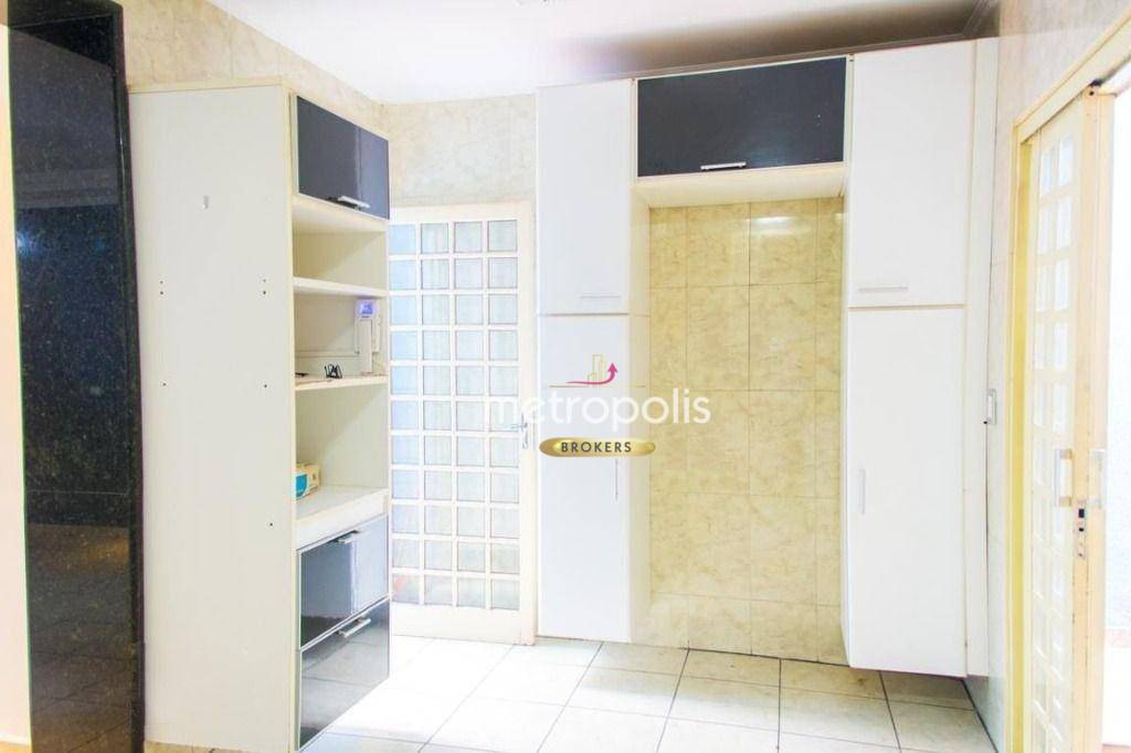 Sobrado à venda com 3 quartos, 200m² - Foto 22