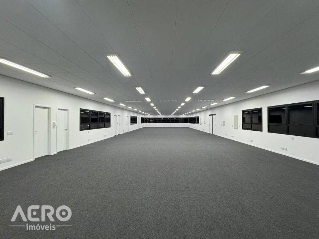 Prédio Inteiro, 4294 m² - Foto 2