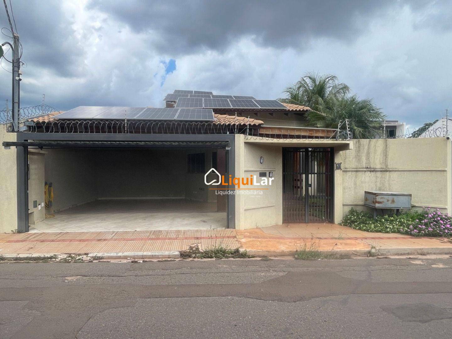 Casa, 3 quartos, 265 m² - Foto 1