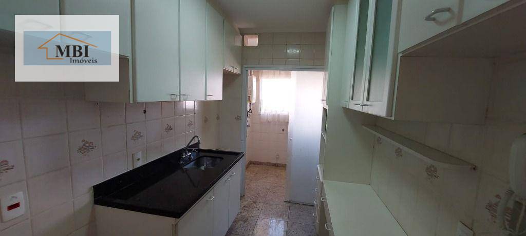 Apartamento à venda com 3 quartos, 70m² - Foto 21