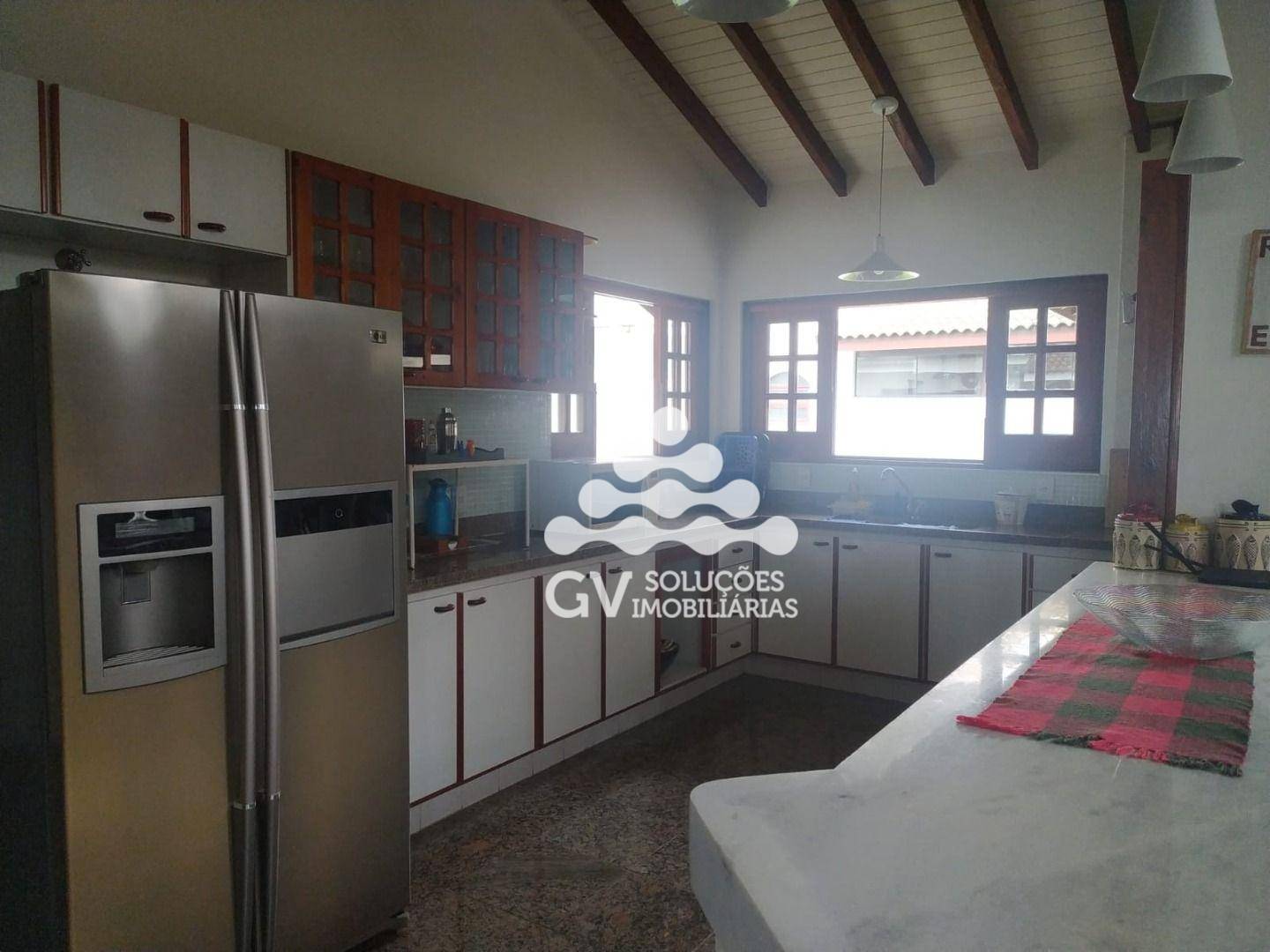 Casa de Condomínio à venda com 5 quartos, 300m² - Foto 6