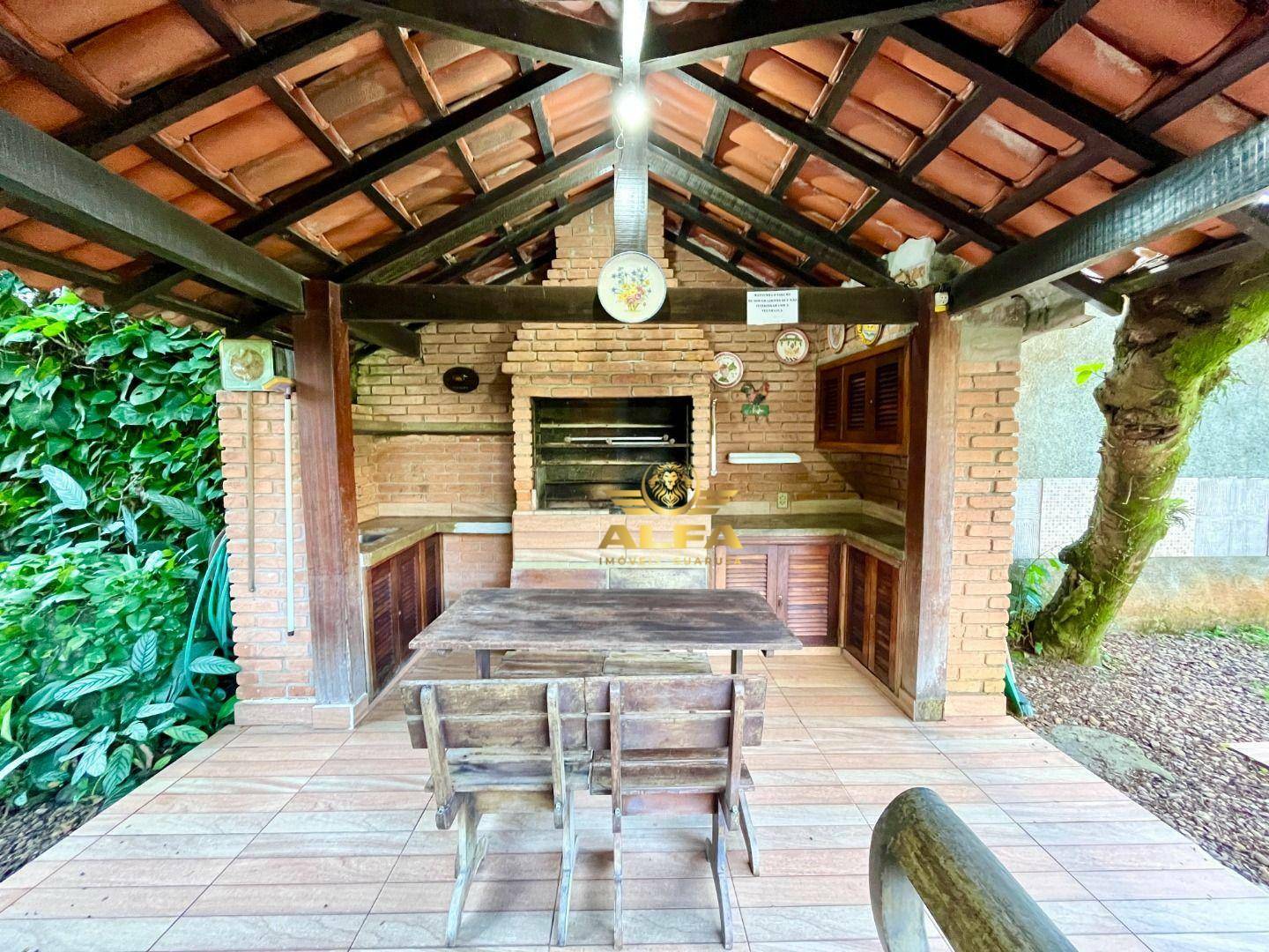 Casa à venda com 4 quartos, 150m² - Foto 2