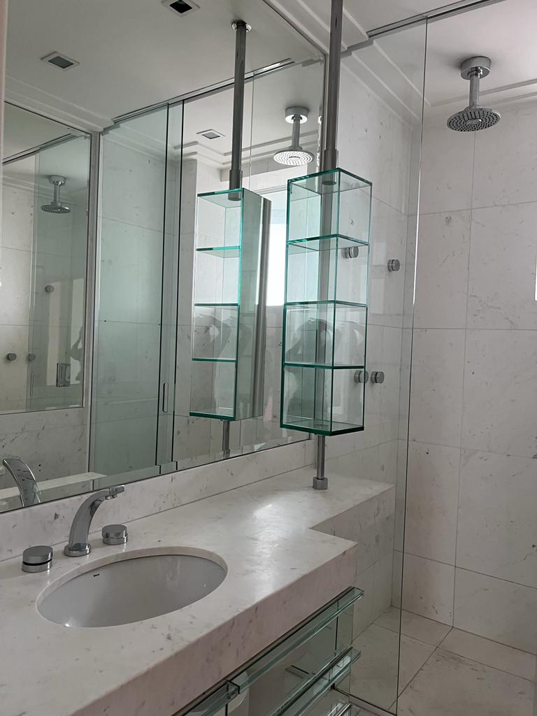 Apartamento à venda com 4 quartos, 733m² - Foto 2